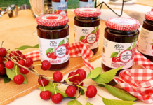 Le Conserve della Nonna racconta la filiera dell’amarena modenese