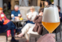 Caldo e birra: 32 Via dei Birrai racconta come cambiano i consumi estivi